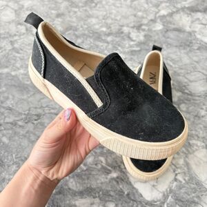 ZARA Kids Canvas Slip on Sneakers Black White Size 31